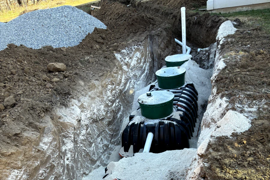 service septic system install work